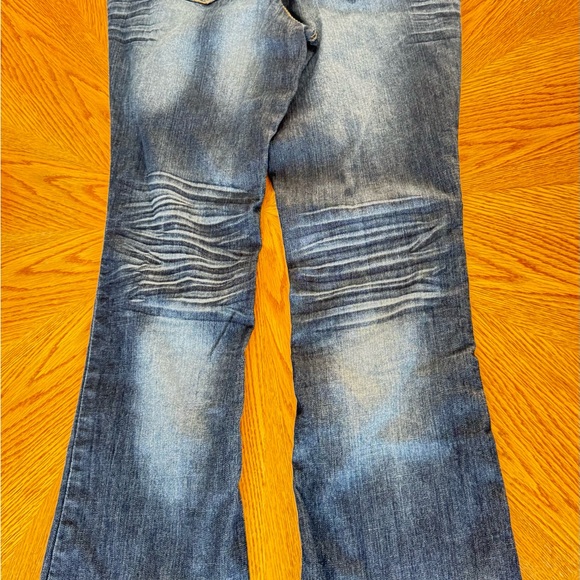 Stylish ZCO Distressed Flare Women’s Blue Denim Jeans size 14 - Picture 2 of 6